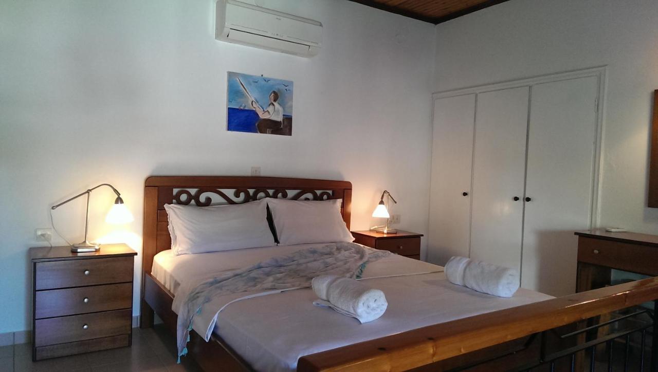 Sofia Holiday Studios Stafylos Bagian luar foto
