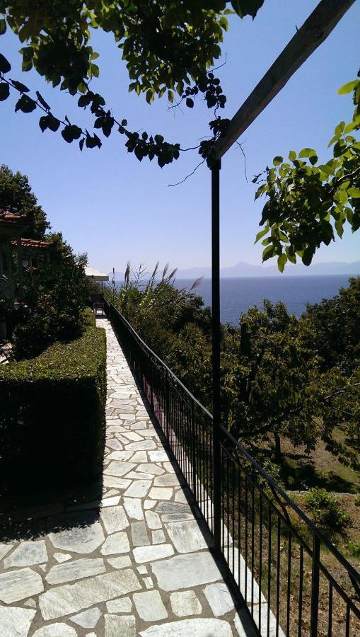 Sofia Holiday Studios Stafylos Bagian luar foto