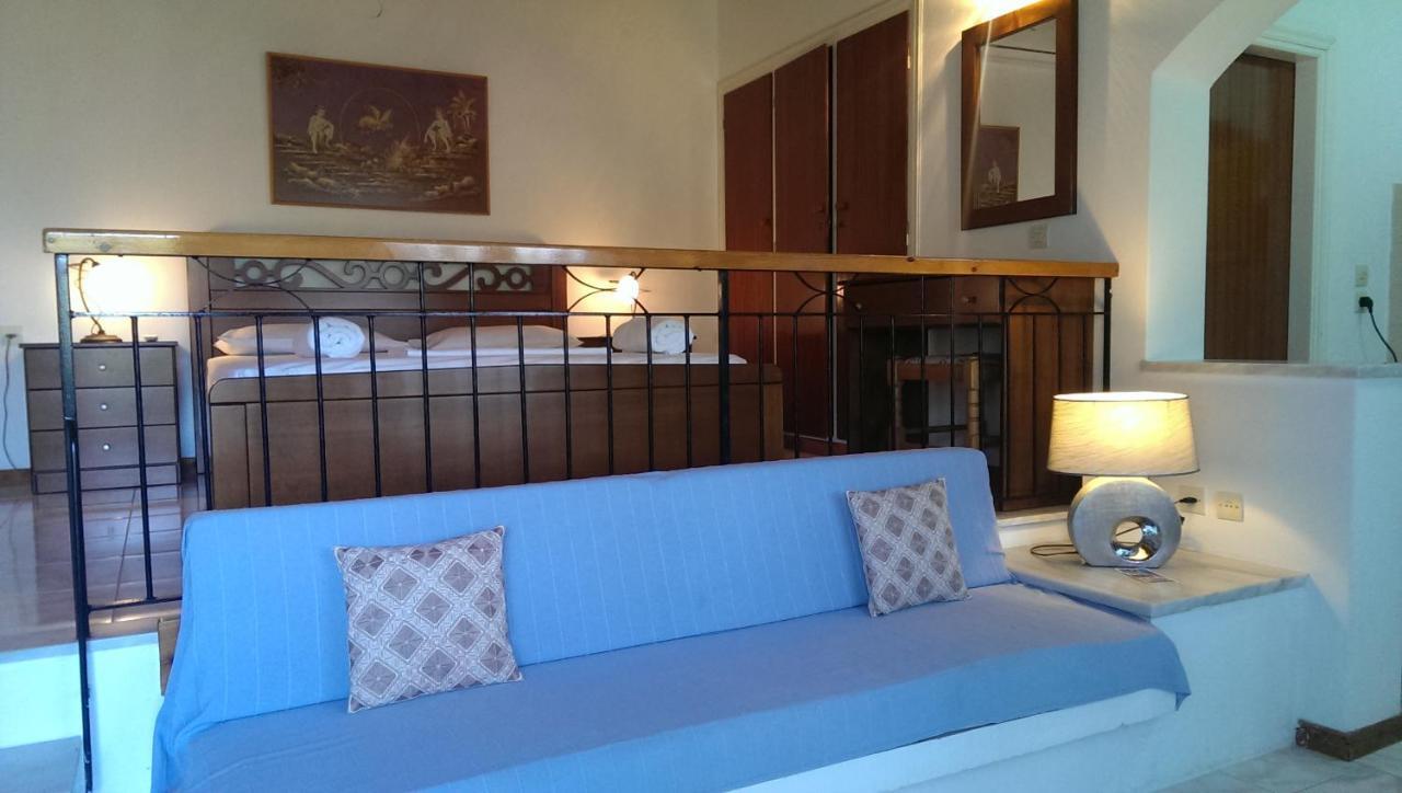 Sofia Holiday Studios Stafylos Bagian luar foto